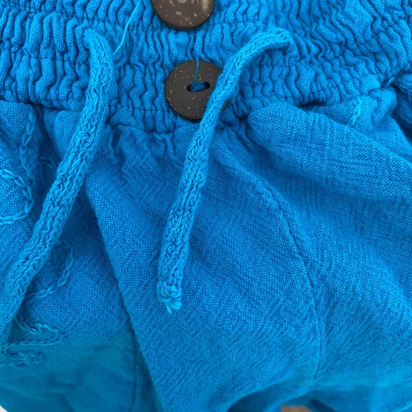 Blue detailed flowy shorts - Picture 5 of 5